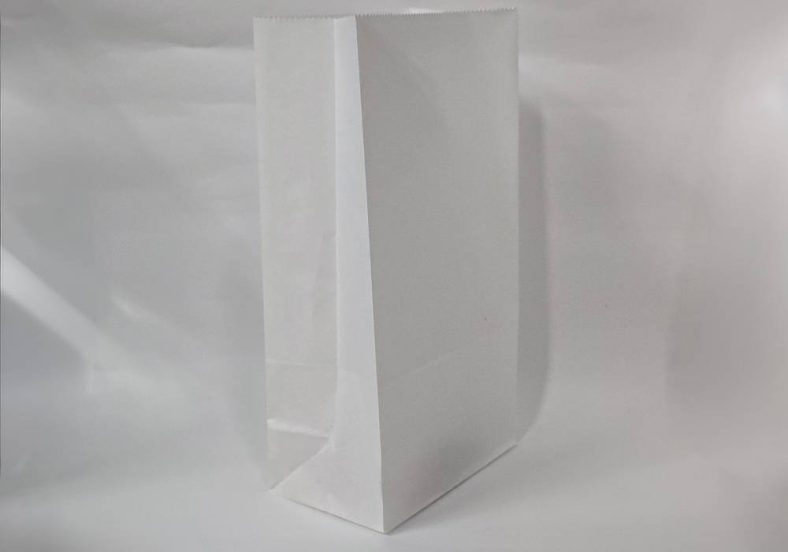 SOS #4 WHITE PAPER BAG (H245 x W127 x D77mm)